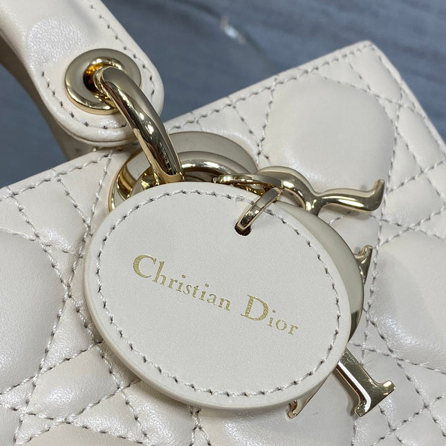 DIOR 25S SMALL LADY D-JOY 22 IN BEIGE LAMBSKIN GOLD HARDWARE