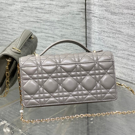 DIOR 25S DIOR TALK PHONE POUCH 21 IN DIRTY LILAC CANNAGE LAMBSKIN GOLD HARDWARE