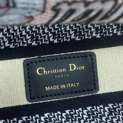 DIOR 25S SMALL LADY D-LITE BAG 24 IN PINK CANVAS DIOR BUTTERFLY