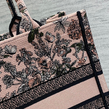 DIOR 25S LUCKY MEDIUM DIOR BOOK TOTE 36 IN PINK MULTICOLOR DIOR FLOWERS CALENDAR ALLOVER EMBROIDERY