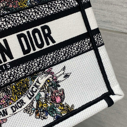 DIOR 25S LUCKY SMALL DIOR BOOK TOTE 26 IN WHITE MULTICOLOR DIOR STAR EMBROIDERY