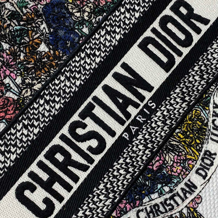 DIOR 25S LUCKY SMALL DIOR BOOK TOTE 26 IN WHITE MULTICOLOR DIOR STAR EMBROIDERY