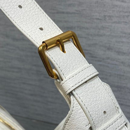 DIOR 25S MEDIUM VOYAGE BAG 28 IN IVORY FLAT MACROCANNAGE GRAINED CALFSKIN