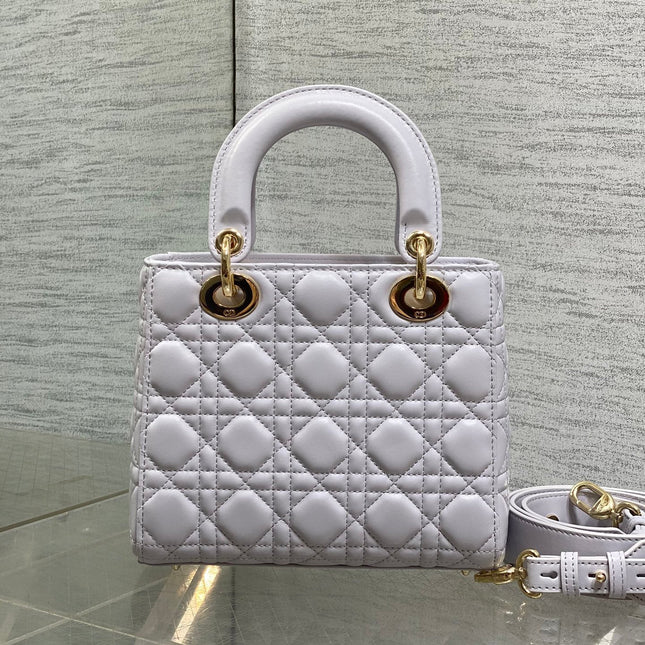 DIOR 25S LADY DIOR BAG 20 IN LILAC CANNAGE CALFSKIN GOLD HARDWARE