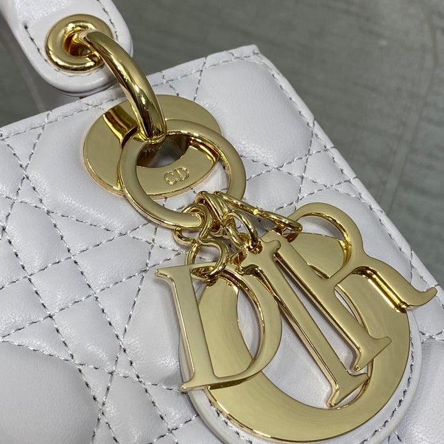 DIOR 25S LADY DIOR BAG 20 IN LILAC CANNAGE CALFSKIN GOLD HARDWARE