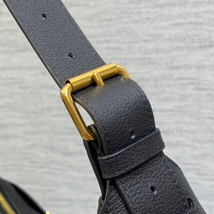 DIOR 25S VOYAGE BAG 34 IN BLACK FLAT MACROCANNAGE GRAINED CALFSKIN