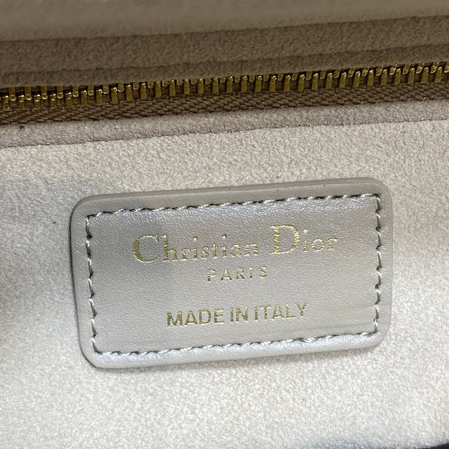 DIOR 25S MEDIUM LADY BAG 24 IN POWDER BEIGE CALFSKIN GOLD HARDWARE