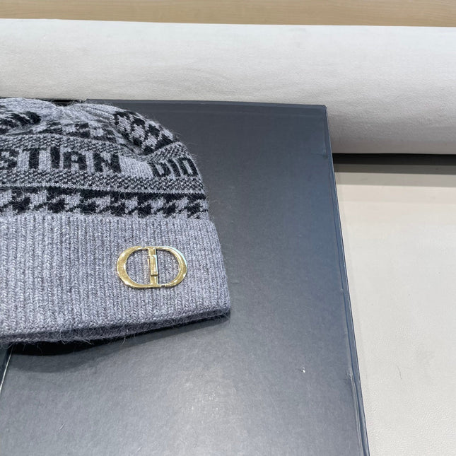 KNITTED BEANIE HAT IN GRAY CASHMERE WOOL 422482