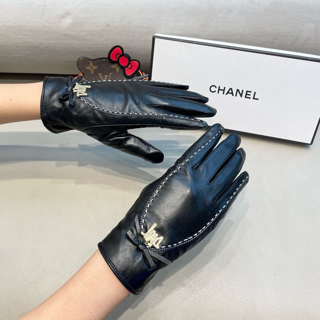 GLOVES ATTACHED BOW IN BLACK LAMBSKIN 458528