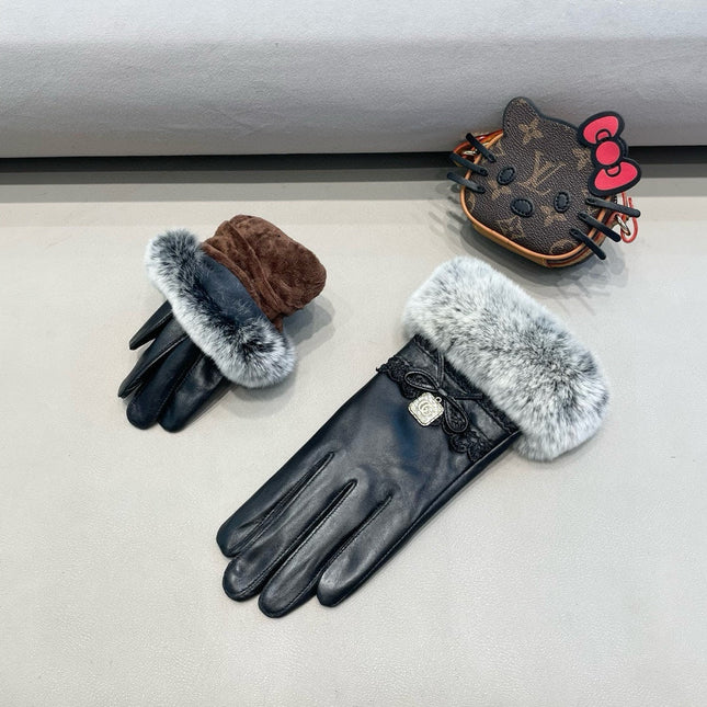 TOUCHSCREEN GLOVES IN BLACK LAMBSKIN AND MINK FUR 460071