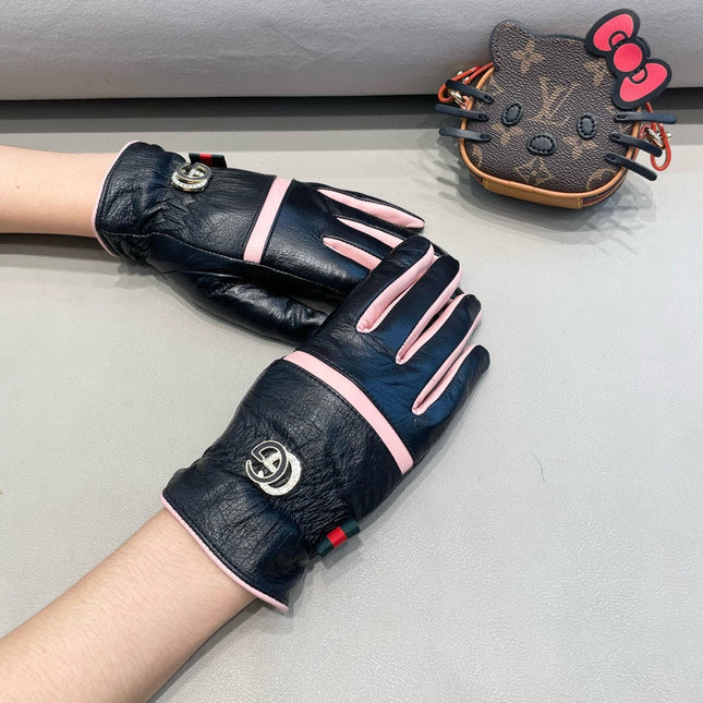 GLOVES IN BLACK MIX LIGHT PINK DEERSKIN AND FLEECE LINING 462400