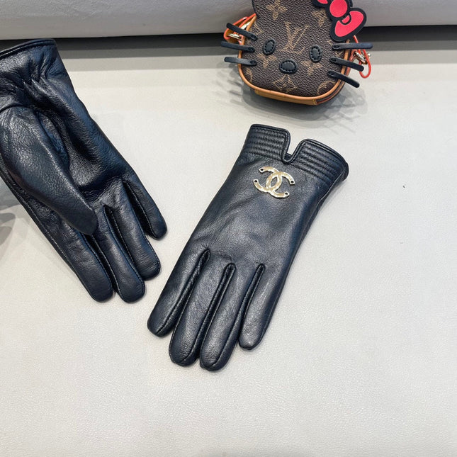 GLOVES IN BLACK LAMBSKIN WITH GOLD LOGO 462414