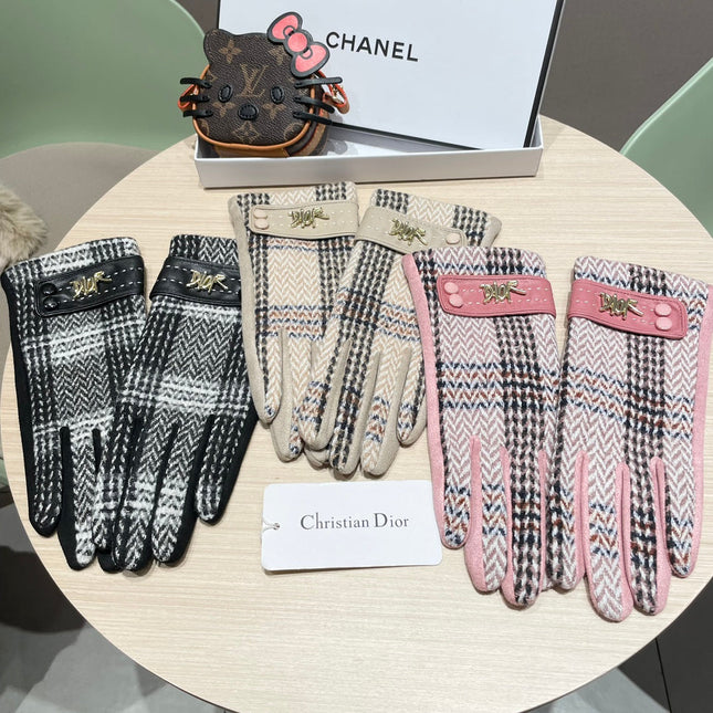 GLOVES IN COLORFUL WOOL 463807