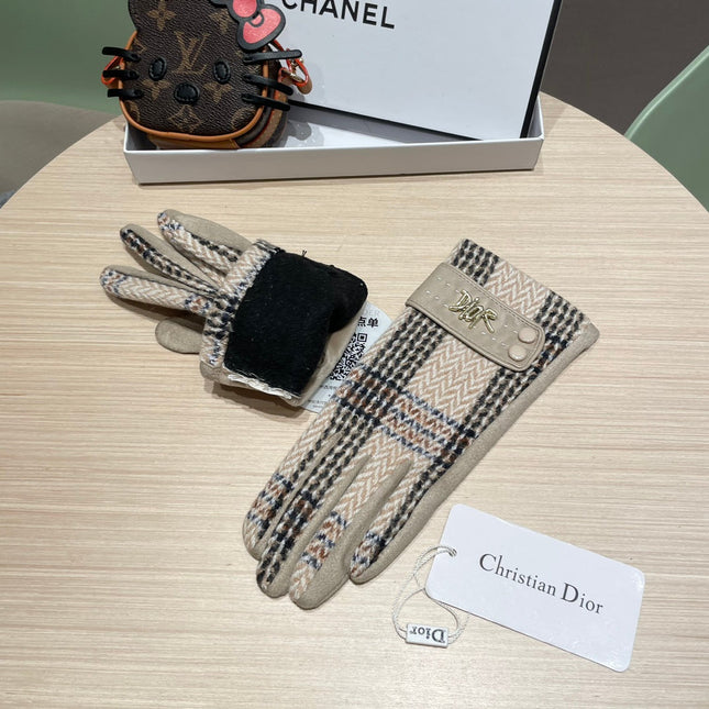 GLOVES IN COLORFUL WOOL 463808