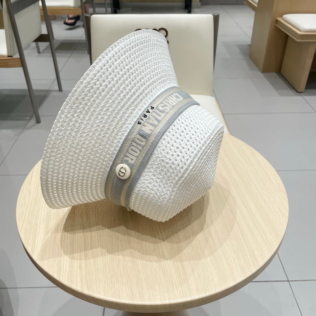 BUCKET HAT 57 CM IN WHITE RAFFIA 653740