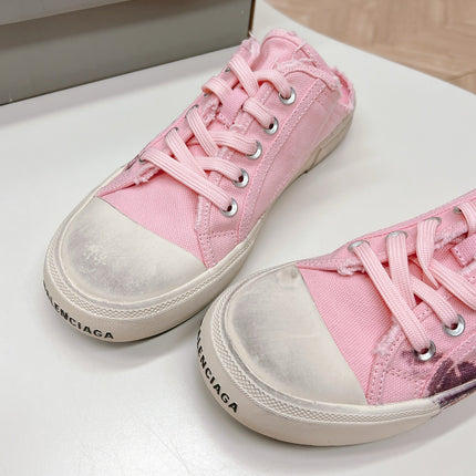 SNEAKER MULES IN PINK CANVAS GRAFFITI LOGO