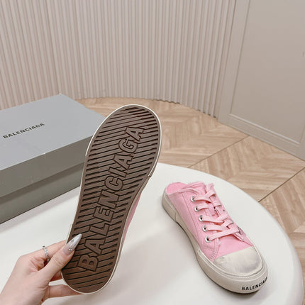 SNEAKER MULES IN PINK CANVAS GRAFFITI LOGO