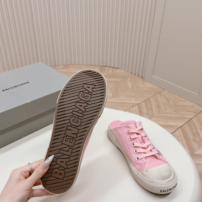 SNEAKER MULES IN PINK CANVAS GRAFFITI LOGO