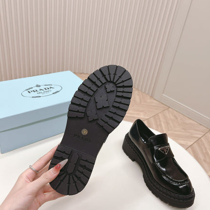 PRA BRUSHED MONOLITH LOAFERS GLOSSY BLACK CALFSKIN