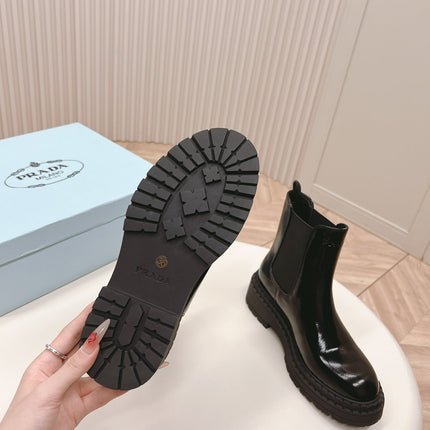 PRA BRUSHED BOOTIES GLOSSY BLACK CALFSKIN