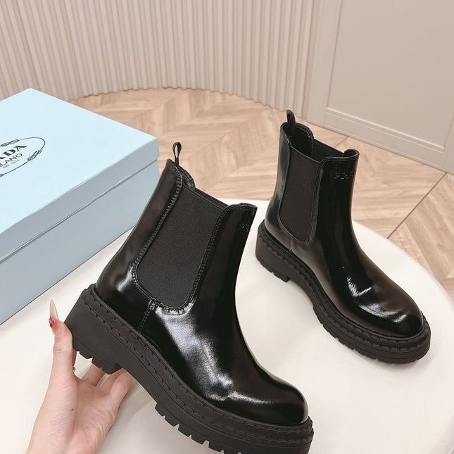 PRA BRUSHED BOOTIES GLOSSY BLACK CALFSKIN