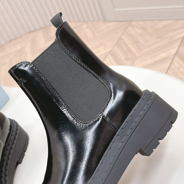 PRA BRUSHED BOOTIES GLOSSY BLACK CALFSKIN