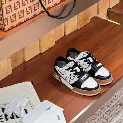 FENDI MATCH IN WHITE MIX BLACK AND BROWN CALFSKIN