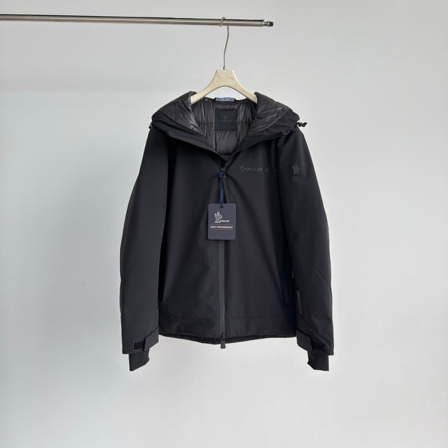 MONCLER 25S WATER-RESISTANT HOODED DOWN JACKET 230