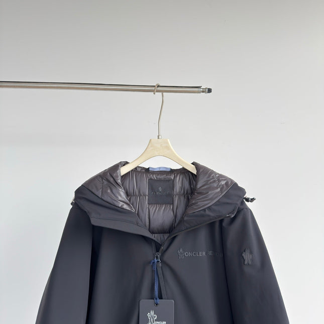 MONCLER 25S WATER-RESISTANT HOODED DOWN JACKET 230