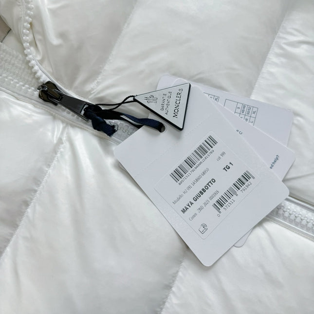 MONCLER 25S GOOSE DOWN JACKET 196