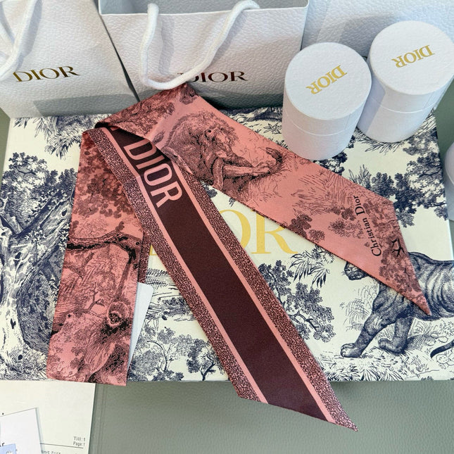 DIOR TWILLY 100 CM IN SILK 714364