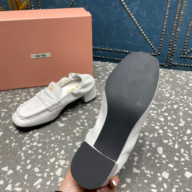 HIGH BROGUE LOAFERS IN WHITE LAMBSKIN