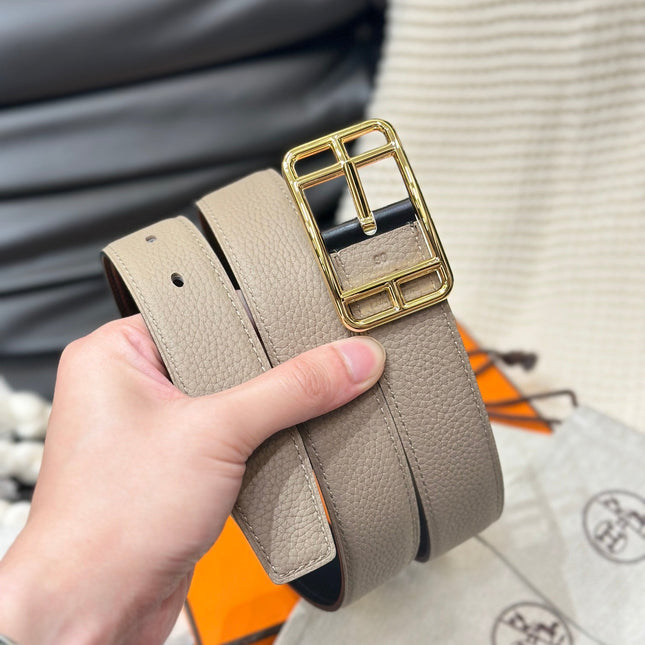 HM CAPE COD 32MM REVERSIBLE BELT BLACK AND TAN LEATHER GOLD BUCKLE