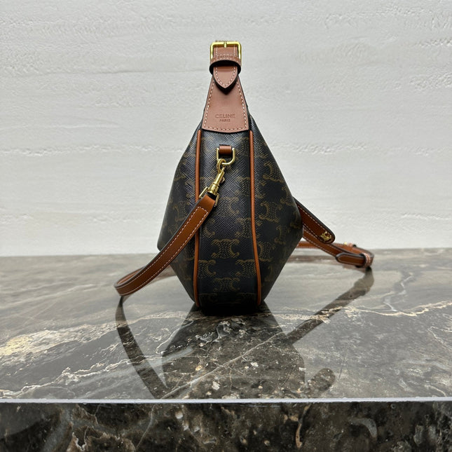 CELINE 25S TEEN LULU BAG 24 IN BLACK TRIOMPHE CANVAS AND BROWN CALFSKIN TRIM