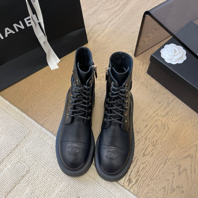 ANKLE BOOTS IN BLACK CALFSKIN 963004