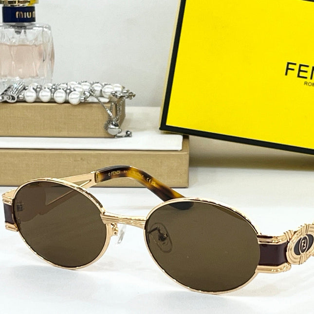 FIRST CRYSTAL CHUNKY OVAL FRAME SUNGLASSES SL7040 IN METAL