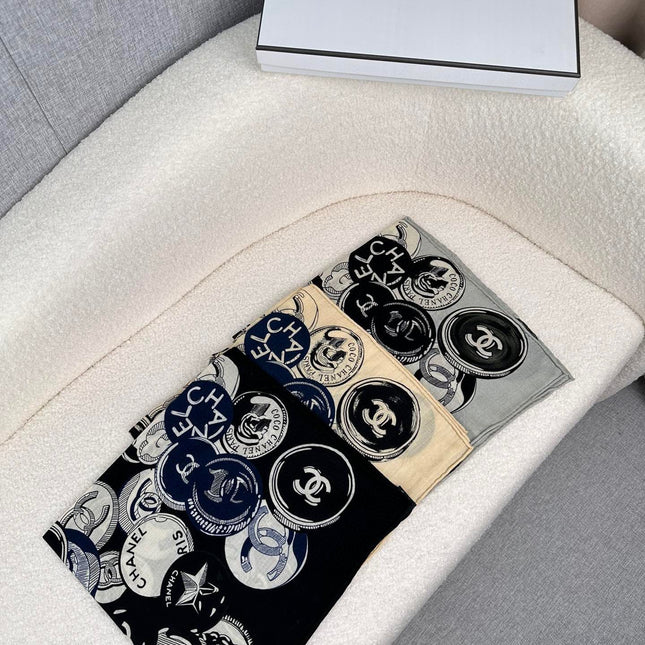 SQUARE SCARF 70 CM IN BLACK MIX WHITE CASHMERE AND SILK 399802