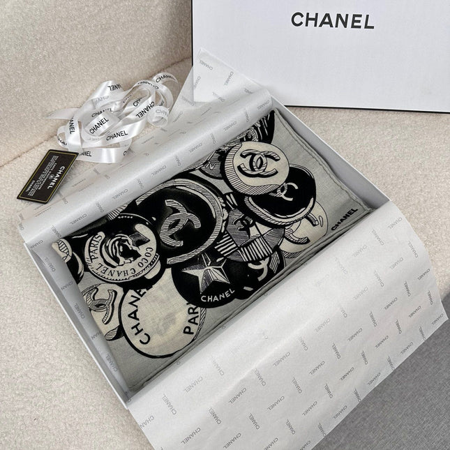 SQUARE SCARF 70 CM IN BLACK MIX WHITE CASHMERE AND SILK 399803