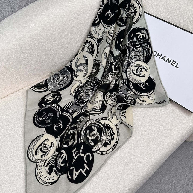 SQUARE SCARF 70 CM IN BLACK MIX WHITE CASHMERE AND SILK 399803