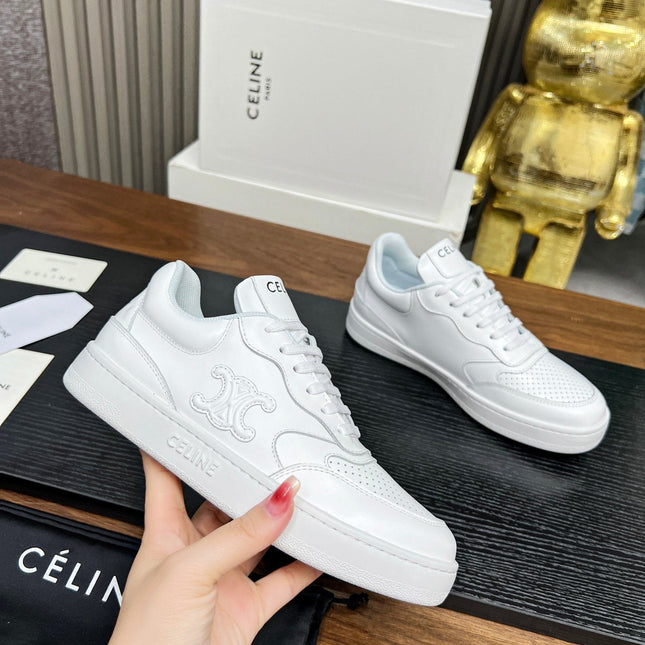 SNEAKER WITH TRIOMPHE IN WHITE CALFSKIN