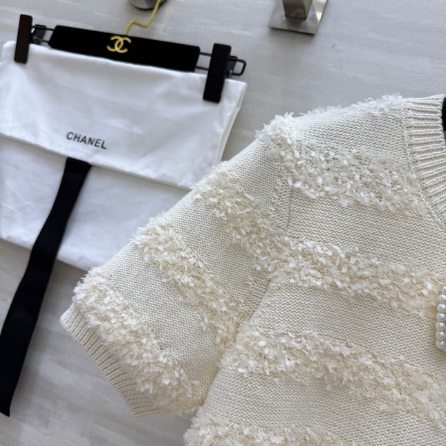 CC Short Sleeve Knitted T-shirt Ivory Imported Fabric