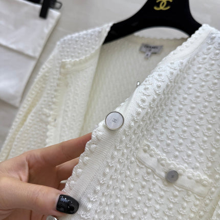 CHANEL CLASSIC KNIT CARDIGAN 265023