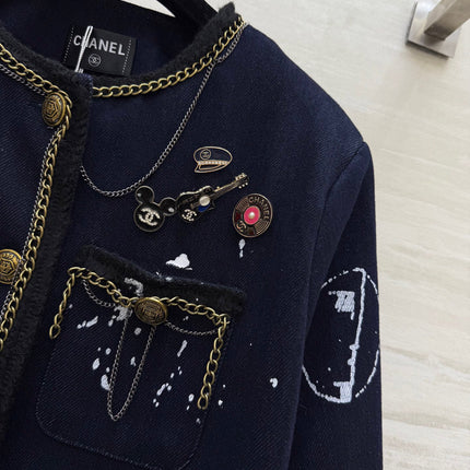 CHANEL 25S COAT STYLE 236