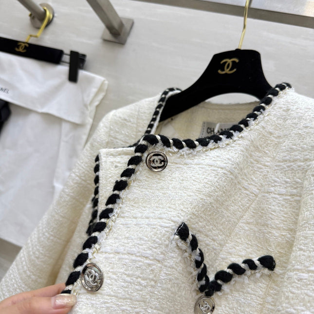 CHANEL 25S JACKET STYLE 242