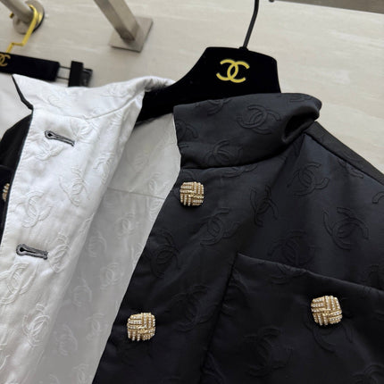 CHANEL 25S COAT STYLE 179