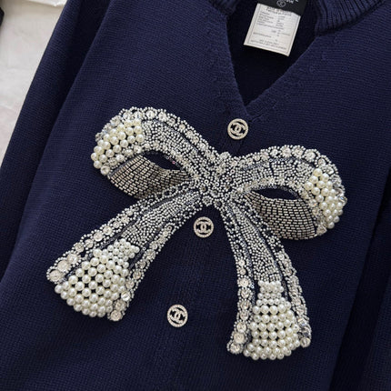 CHANEL 25S BOW EMBELLISHED KNITTED PULLOVER 274