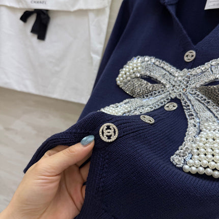 CHANEL 25S BOW EMBELLISHED KNITTED PULLOVER 274