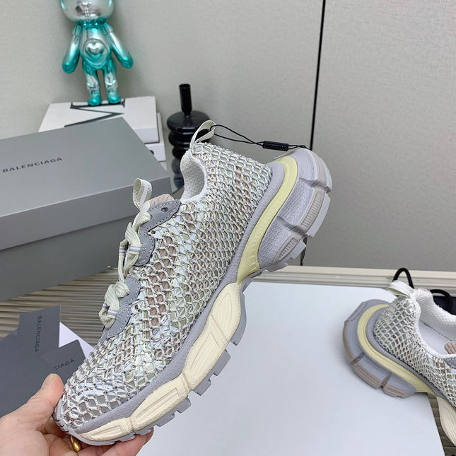 XL FISHNET SNEAKER IN GRAY AND BEIGE MESH, POLYURETHANE, POLYESTER WITH RHINESTONES