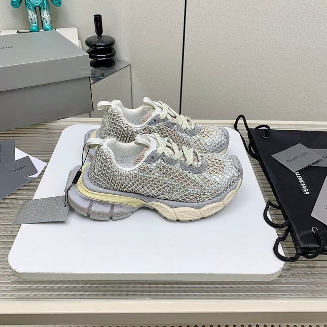 XL FISHNET SNEAKER IN GRAY AND BEIGE MESH, POLYURETHANE, POLYESTER WITH RHINESTONES