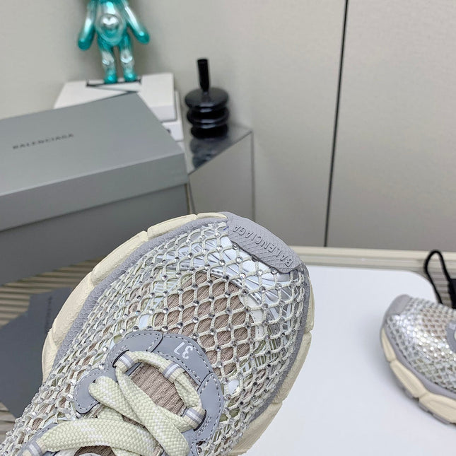 XL FISHNET SNEAKER IN GRAY AND BEIGE MESH, POLYURETHANE, POLYESTER WITH RHINESTONES